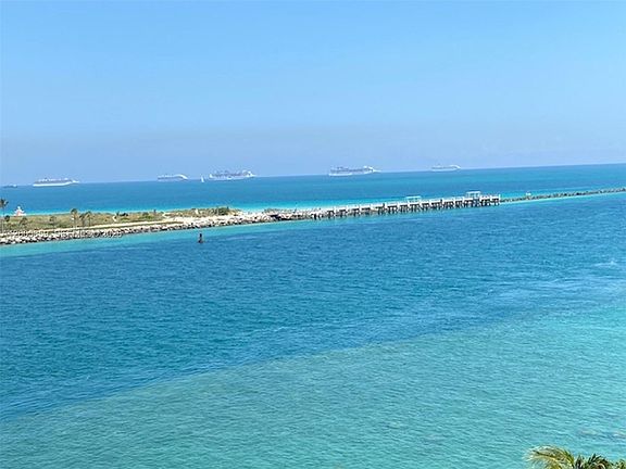 4th image of 7282 Fisher Island Dr