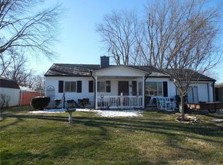 11 Bel Aire Dr, New Whiteland, IN 46184