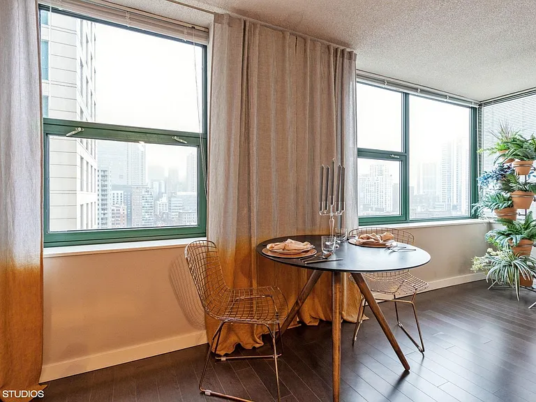 70 W Huron St #1306 — Photo 6