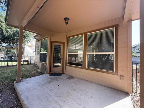 3rd image of 12504 Piper Ct