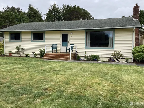 1102 Surf Street, Westport, WA 98595