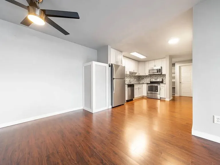 Lantera Apartments — Photo 13