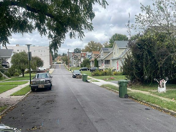 4th image of 3014 Chesley Ave