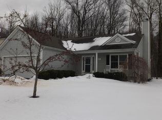 135 Crabapple Ln, Etna, OH 43062