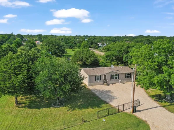 369 Lake Shore Ln, East Tawakoni, TX 75472