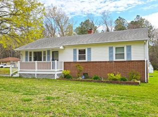 68 Page St, Farmville, VA 23901