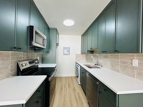 5th image of 12610 Mitchell Ave #89924857f