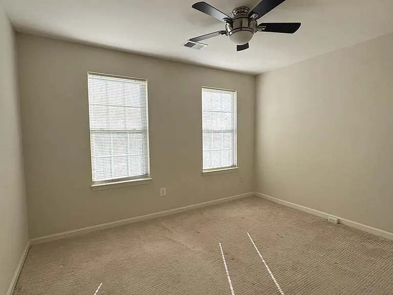 4741 Thornbury Dr — Photo 13
