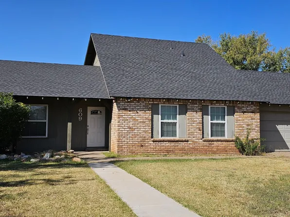 609 Rosewood Dr, Clovis, NM 88101