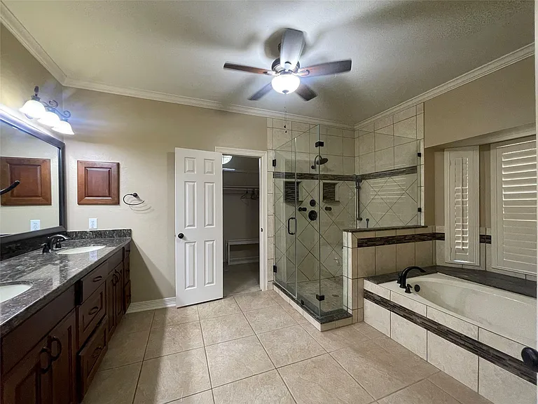 23203 Fall Wind Ct — Photo 15
