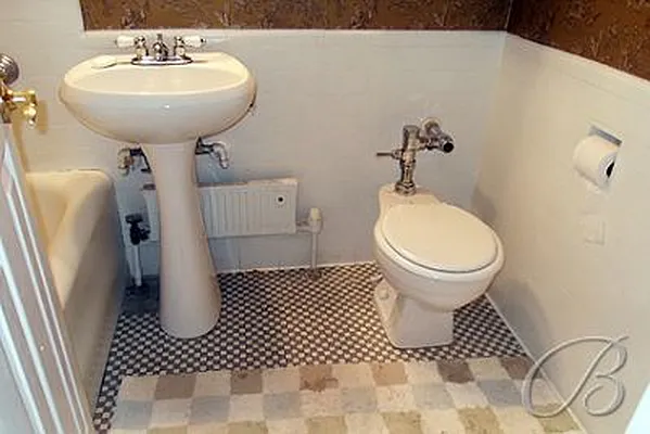 Sold by Bellmarc Realty | media 17