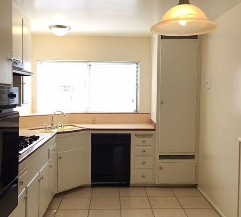 3rd image of 460 W Doran St APT 119