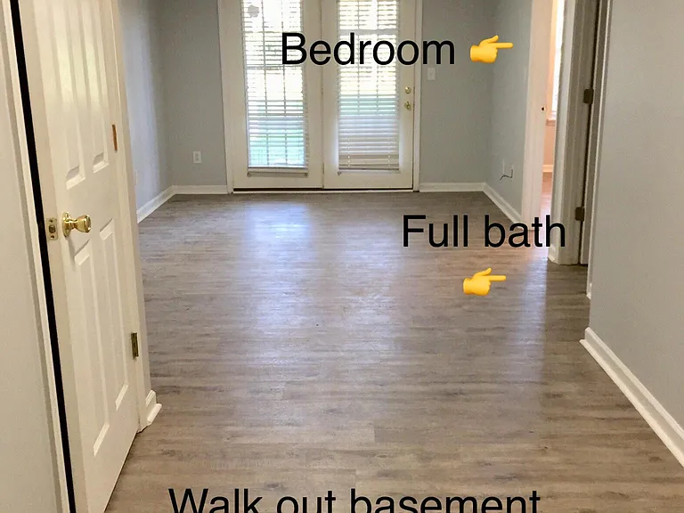 8783 Robinson Forest Dr — Photo 11