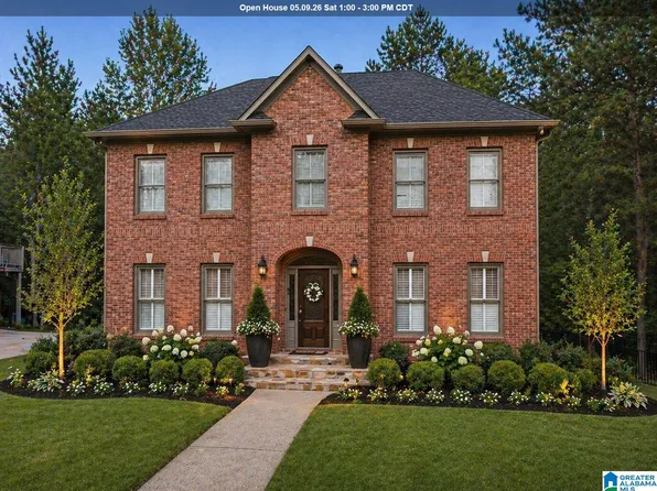 185 Brook Trace Dr, Hoover, AL 35244