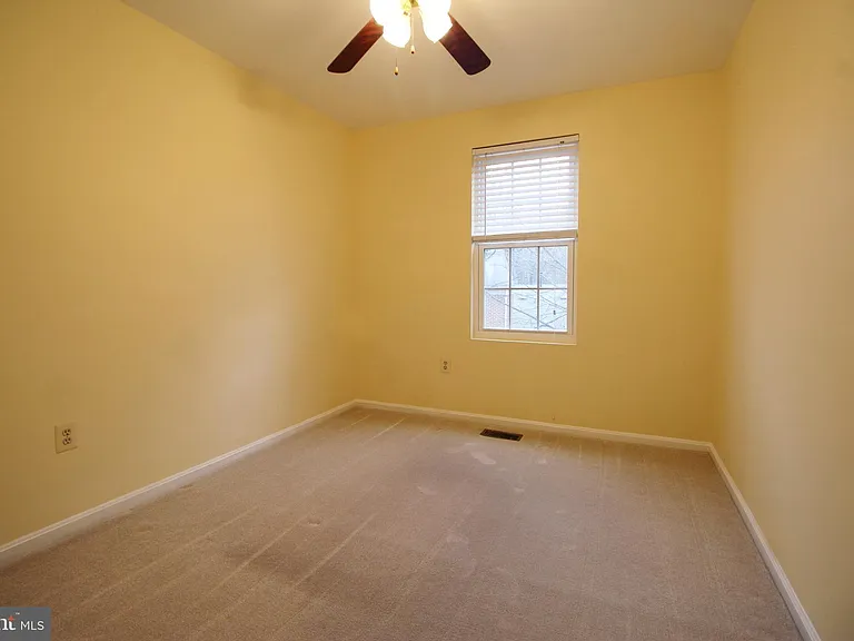 10148 Reprise Dr — Photo 17