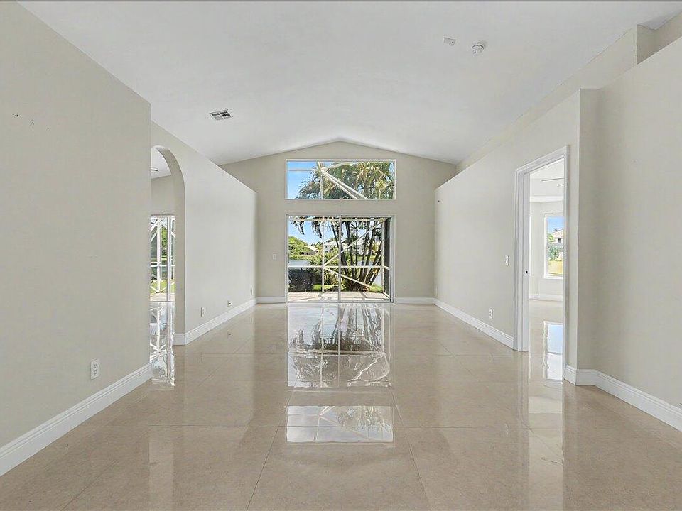1st image of 3551 Chesapeake Circle