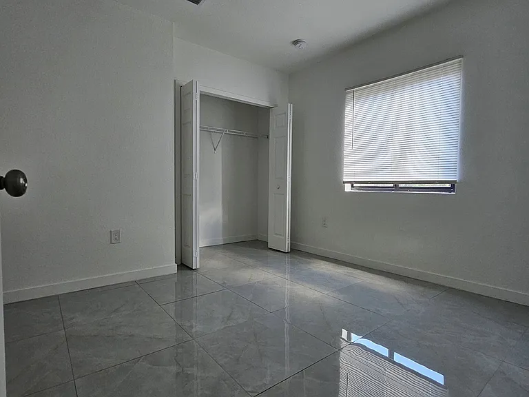 6986 NW 21st Ave #6900 — Photo 9