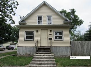 472 S Myrtle Ave, Kankakee, IL 60901