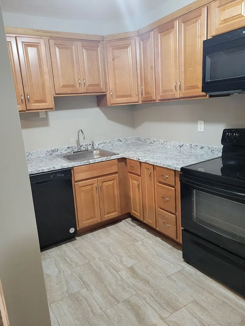 Heritage Hills — Photo 2