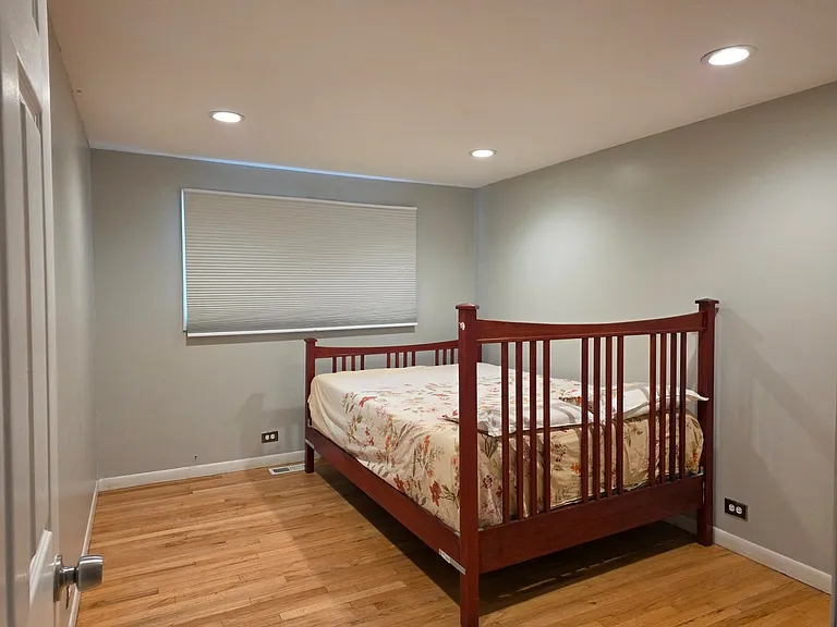 1719 W Lexington Dr — Photo 8