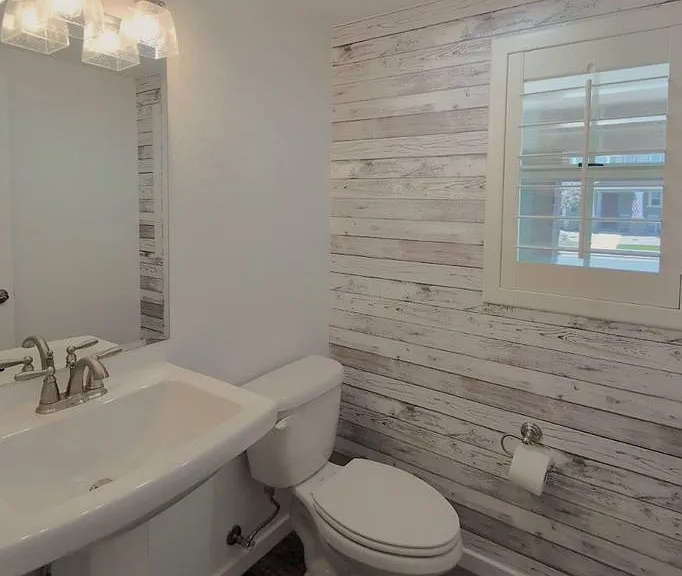 2632 S Tobin — Photo 16