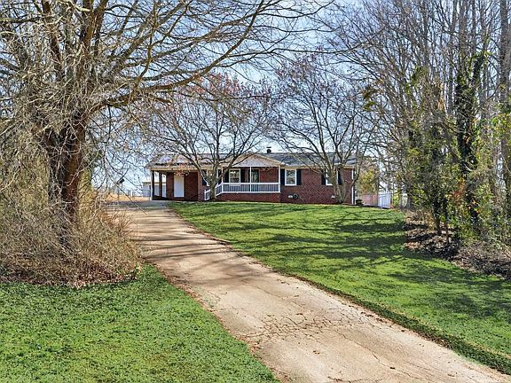 4th image of 189 Birchwood Dr