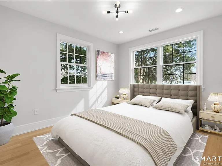 5 Shaw Ave — Photo 28