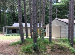 7611 John R Ct #R, Lake, MI 48632