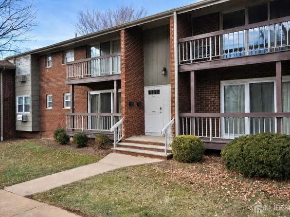 18 Deanna Dr APT 48, Hillsborough, NJ 08844