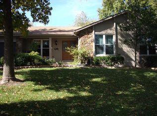 6 Oakshire Ct, Saint Peters, MO