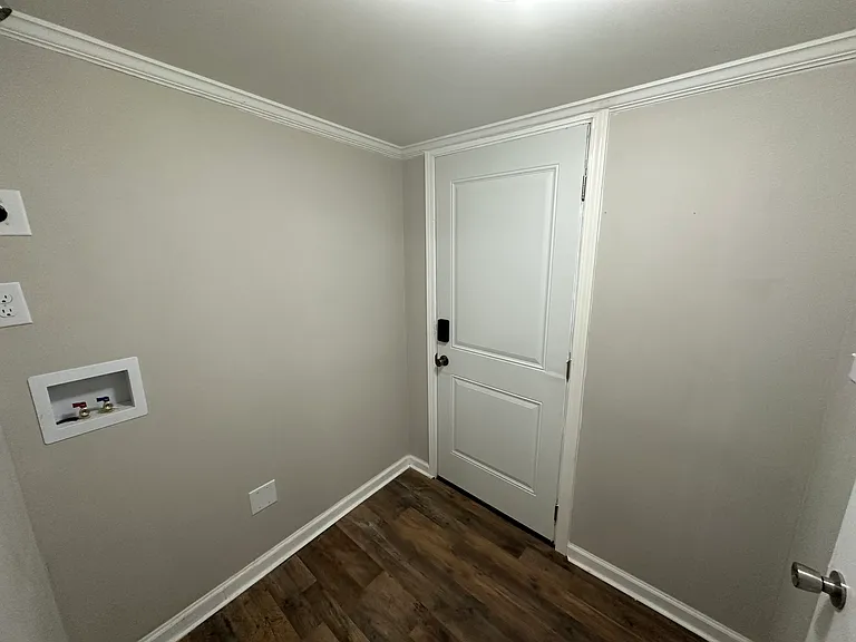 416 Airline Ave — Photo 18