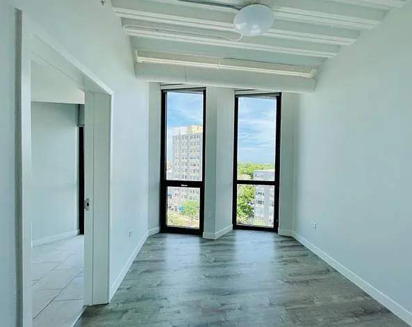 Arcade Residences — Photo 9