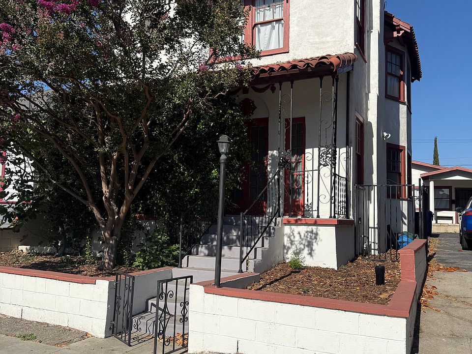 1st image of 2238 Griffin Ave