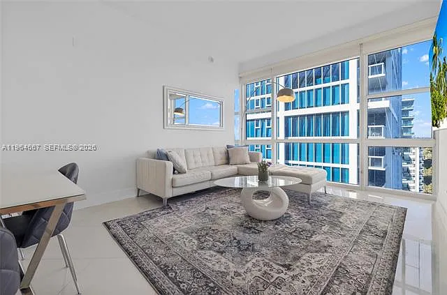 6801 Collins Ave #Penthouse 11 — Photo 4
