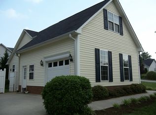 1200 Spring Gate Ct, Taylors, SC 29687