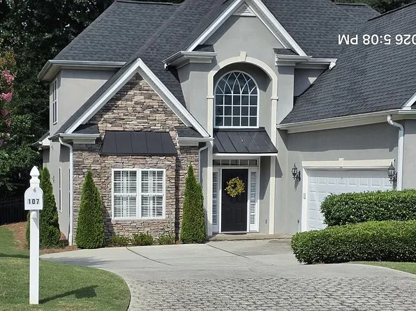 107 Woodsdale Dr, Peachtree City, GA 30269