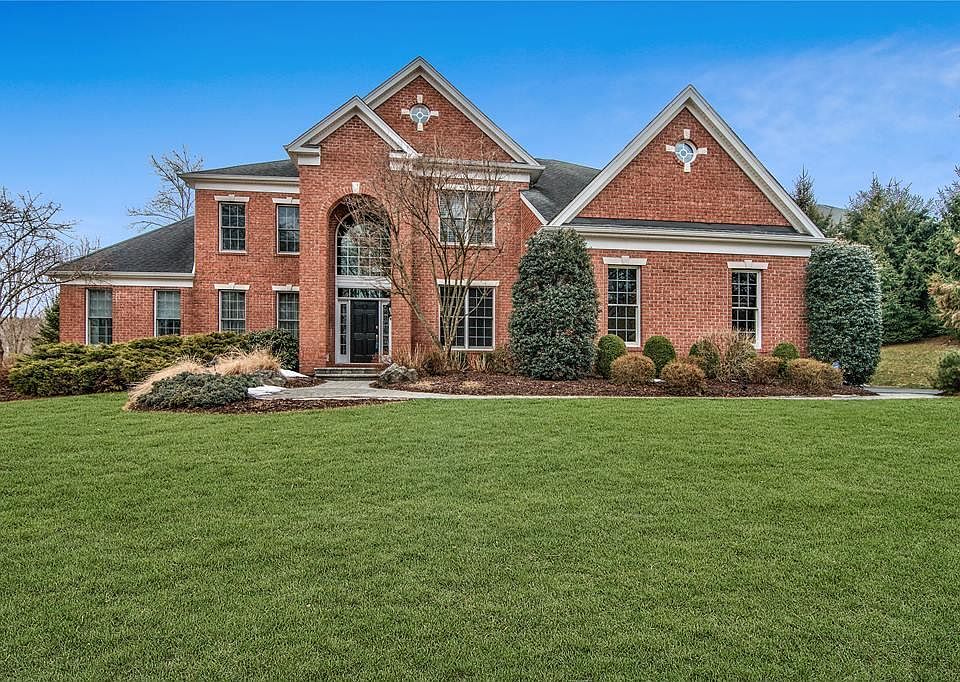 260 Great Bear Way Rd, East Stroudsburg, PA 18302 Zillow