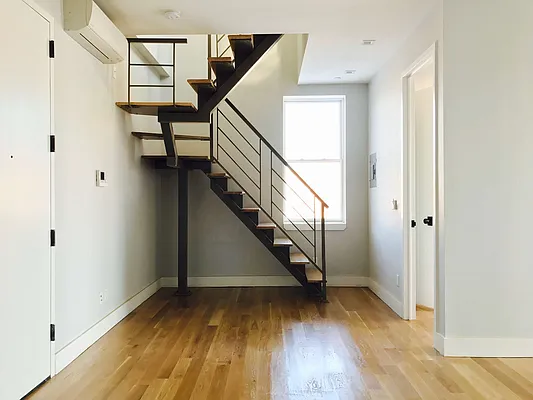 Rented by Nooklyn NYC LLC | media 37