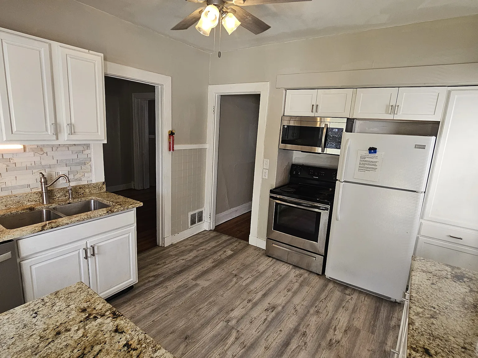 5 bed, 1700 sqft, $2,000 — Photo 4