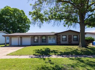 710 Dewayne Dr, Florissant, MO 63031