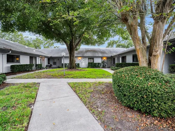 2721 Countryside Blvd APT 105, Clearwater, FL 33761