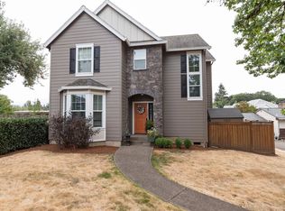 19353 McDowell Ln, Oregon City, OR 97045