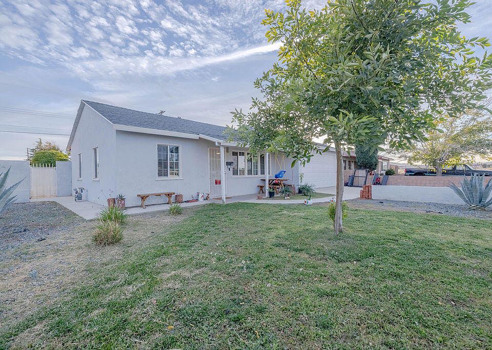 1st image of 138 Pictorial St