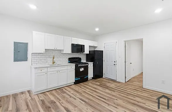 6320 Vine St #3 — Photo 15