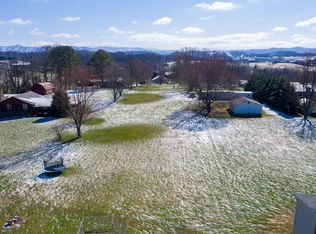 Berry Ridge Rd, Jonesborough, TN 37659