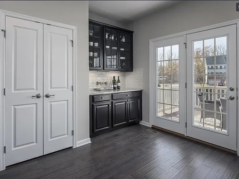 707 Channing Park Cir — Photo 4