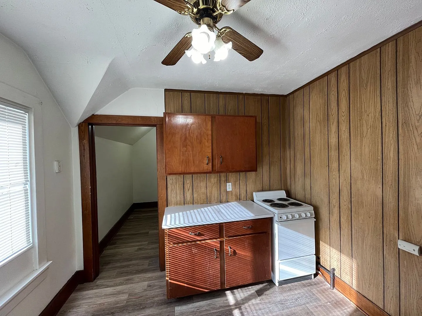 725 Werle Avenue — Photo 1