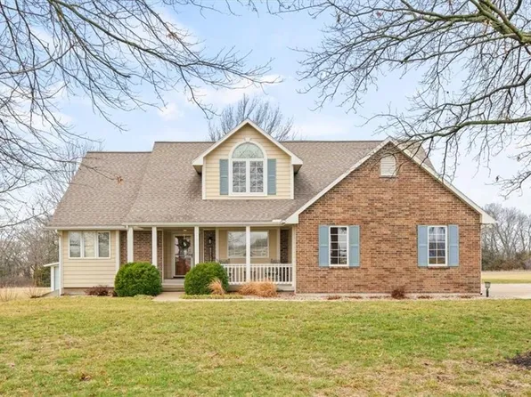 441 E 1700th Rd, Baldwin City, KS 66006