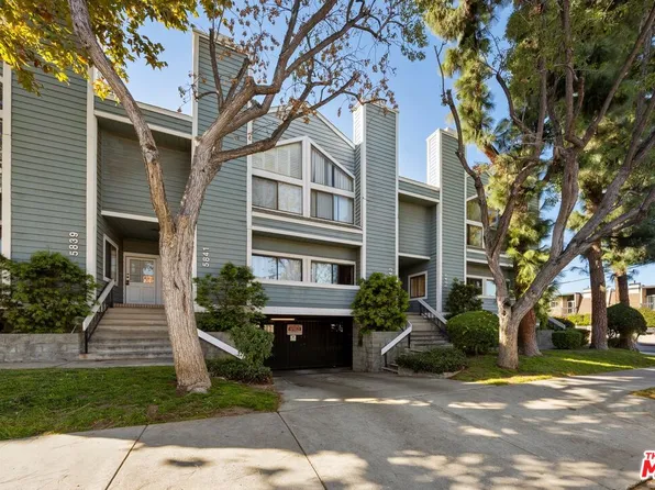 5845 Etiwanda Ave, Tarzana, CA 91356