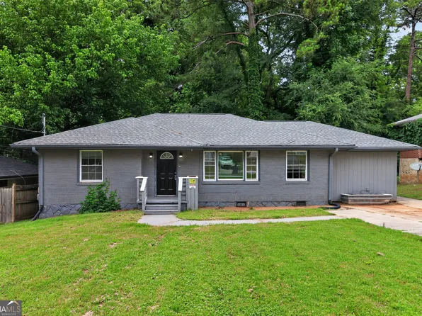 1868 Longdale Dr, Decatur, GA 30032